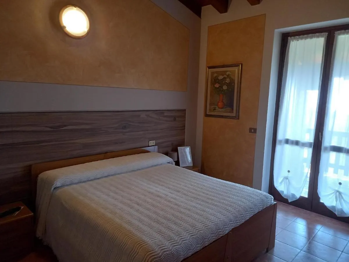 Agriturismo Dell'Altopiano Serle 0*,  意大利